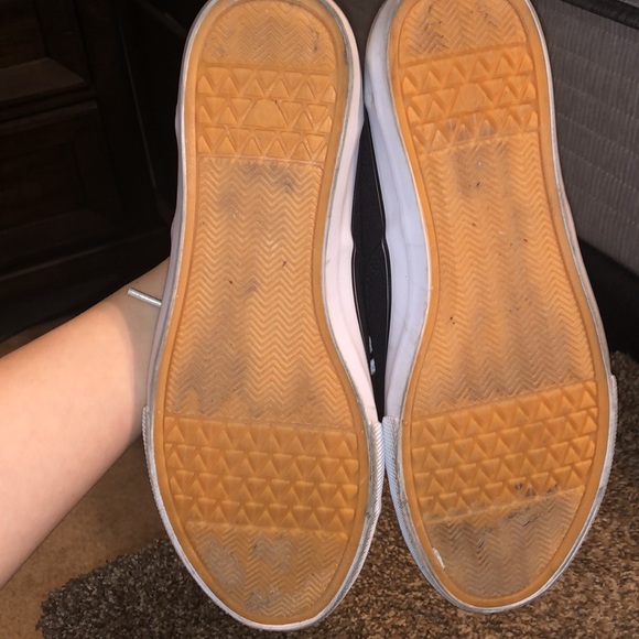 Women’s Mossimo black shoes - Picture 2 of 4